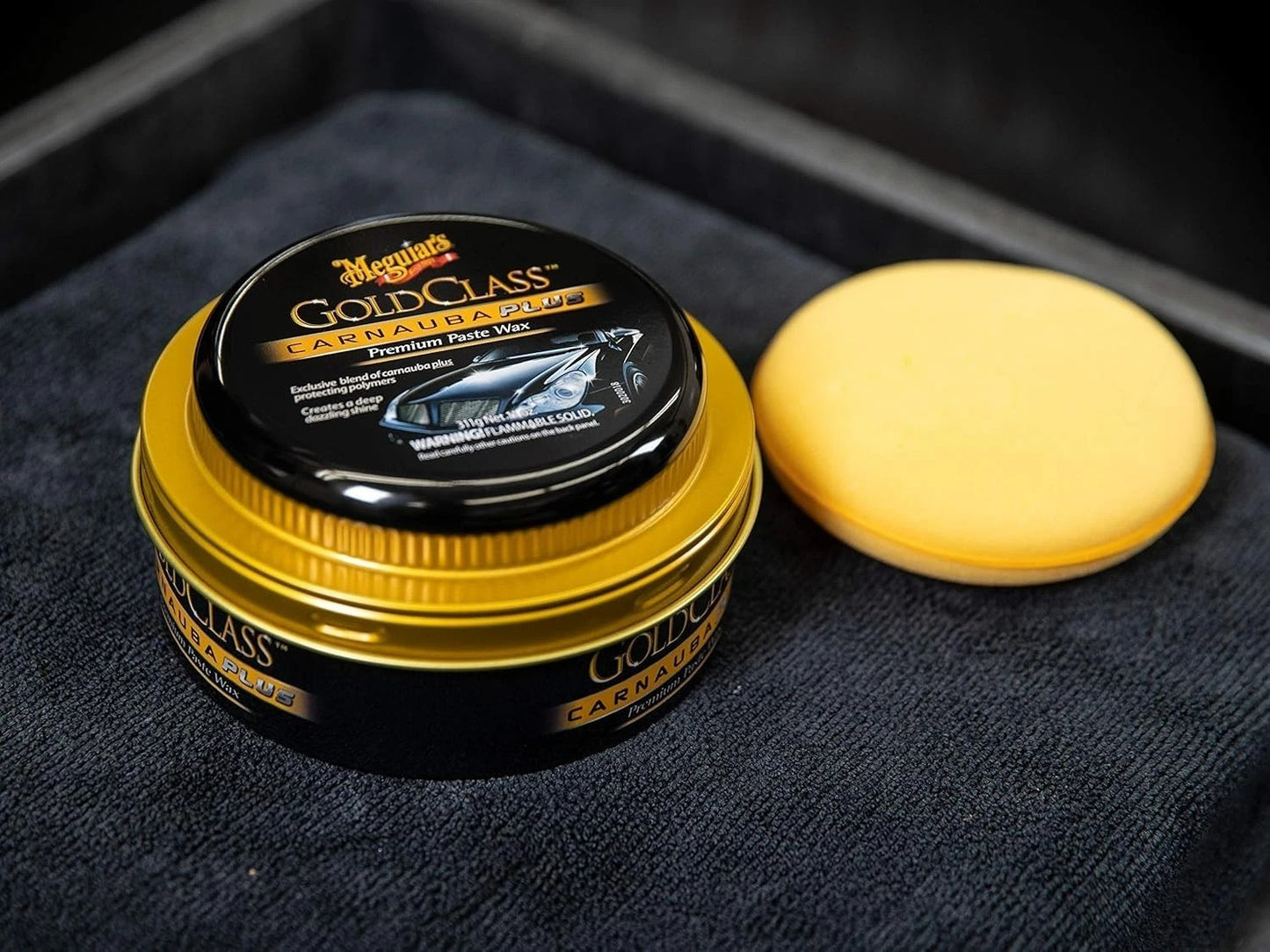 Meguiar's Gold Class Carnauba Plus Premium Paste Wax and Polisihing Pad- 311g