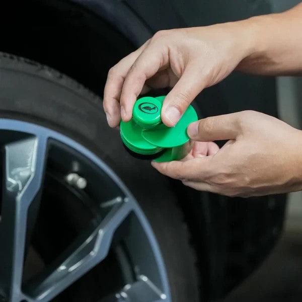 Turtle Wax, Luxury Tyre Dressing Applicator Brush, Detailing Tyre Shine Brush