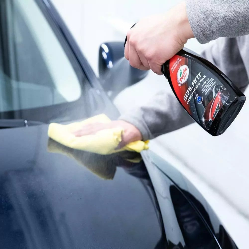 Turtle Wax 53139 Hybrid Sealant Car Wax Spray Cleans Shines & Protects 500Ml