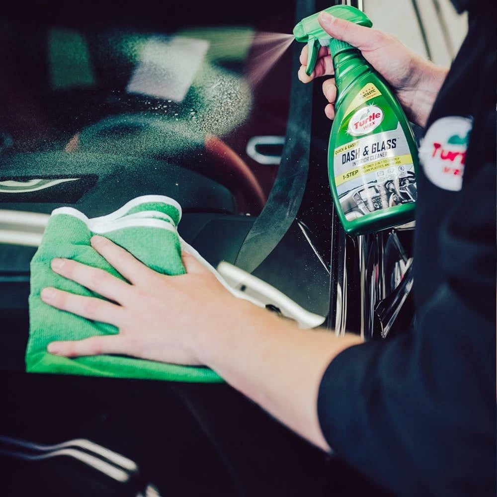 Turtle Wax Dash & Glass Car Window Cleaner Smear Free Dust Free Dash 500ml