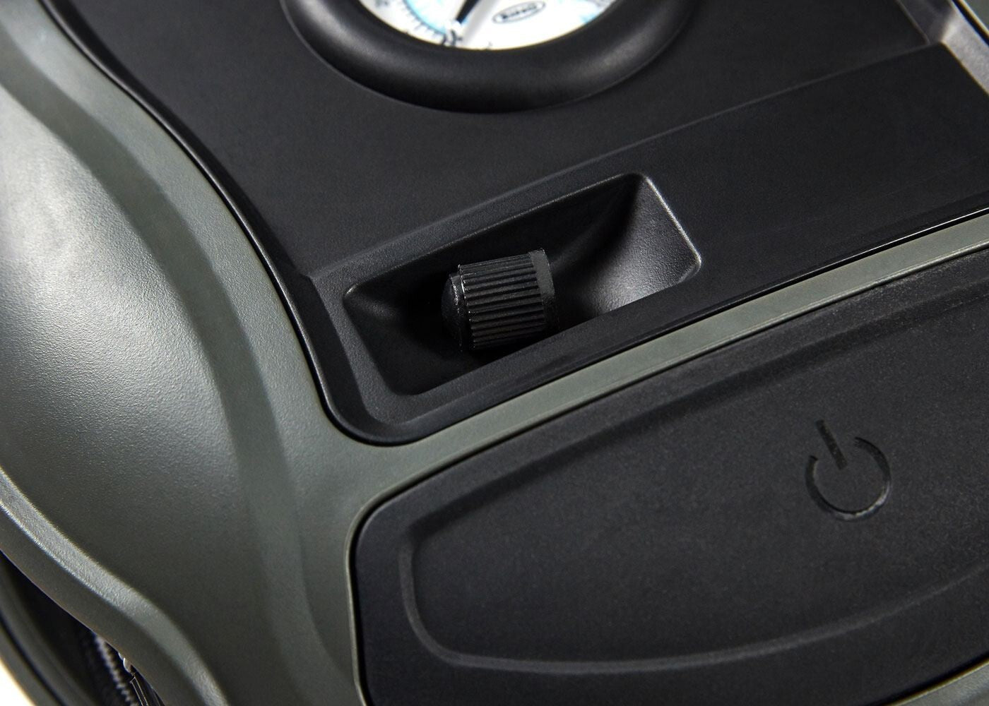 Analogue Tyre Inflator 12V DC - Inflates A Tyre In 4.5 Minutes - RING RTC100