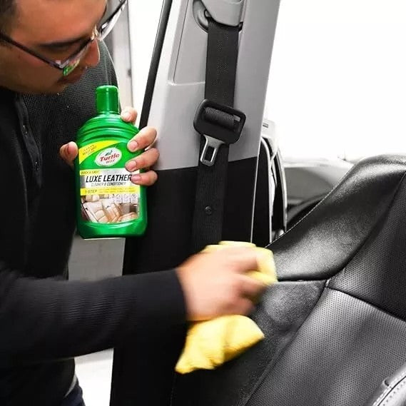 Turtle Wax Luxe Leather Cleaner Conditioner Restores Protects Car Seats 500ml