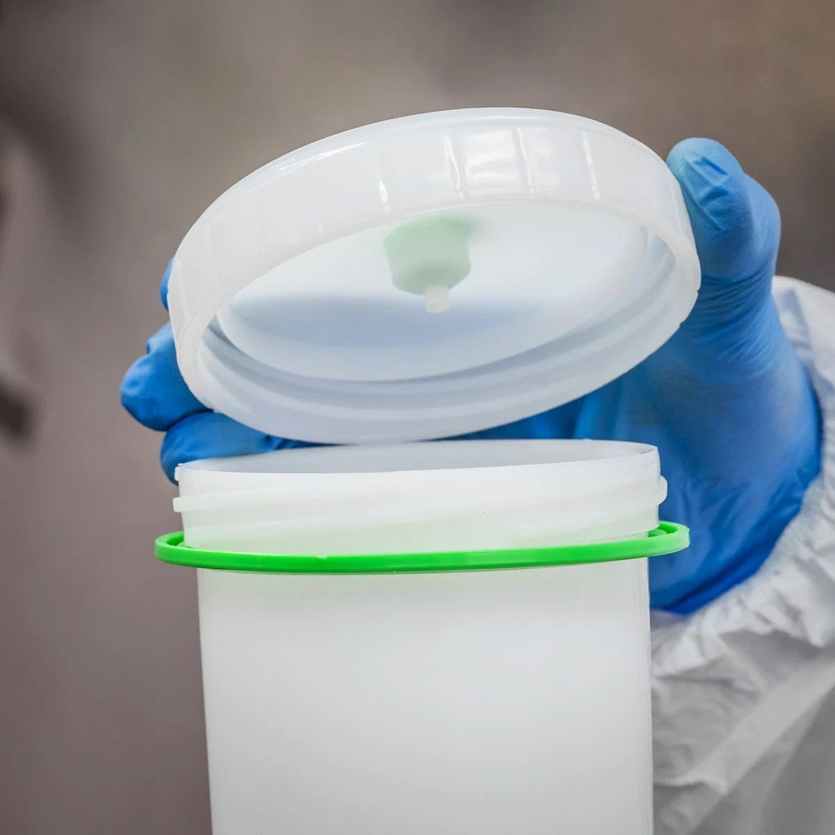 Sealey Green Gravity Feed Spray Gun 1.7mm Set-Up Automotive Car Refinishing