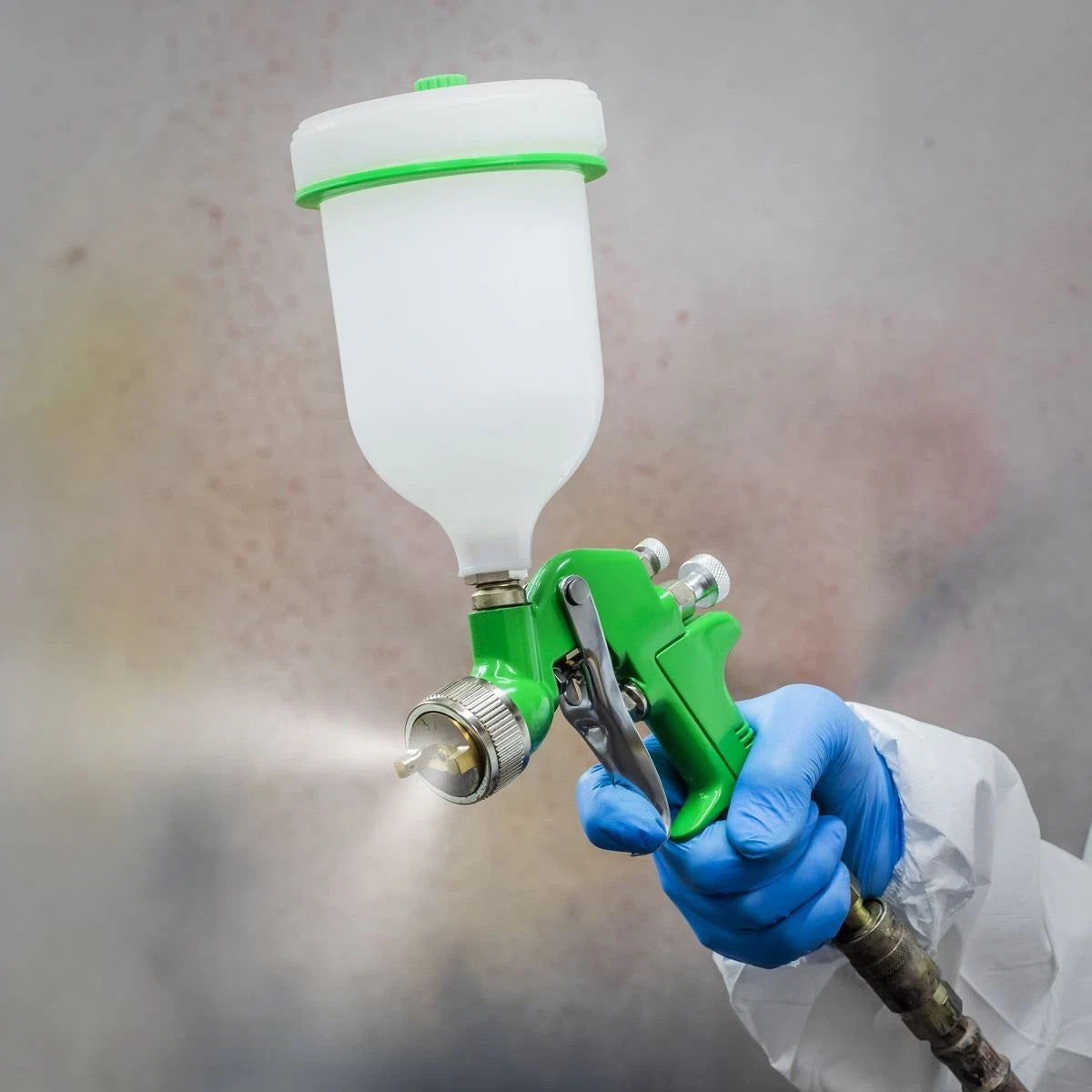 Sealey Green Gravity Feed Spray Gun 1.7mm Set-Up Automotive Car Refinishing
